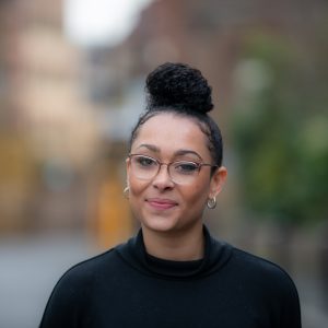 Shauna bio